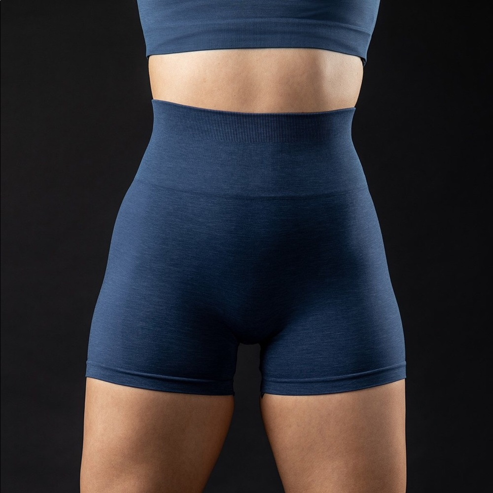 Alphalete Amplify Shorts sz. S